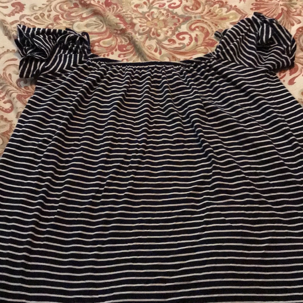 Women’s shirt